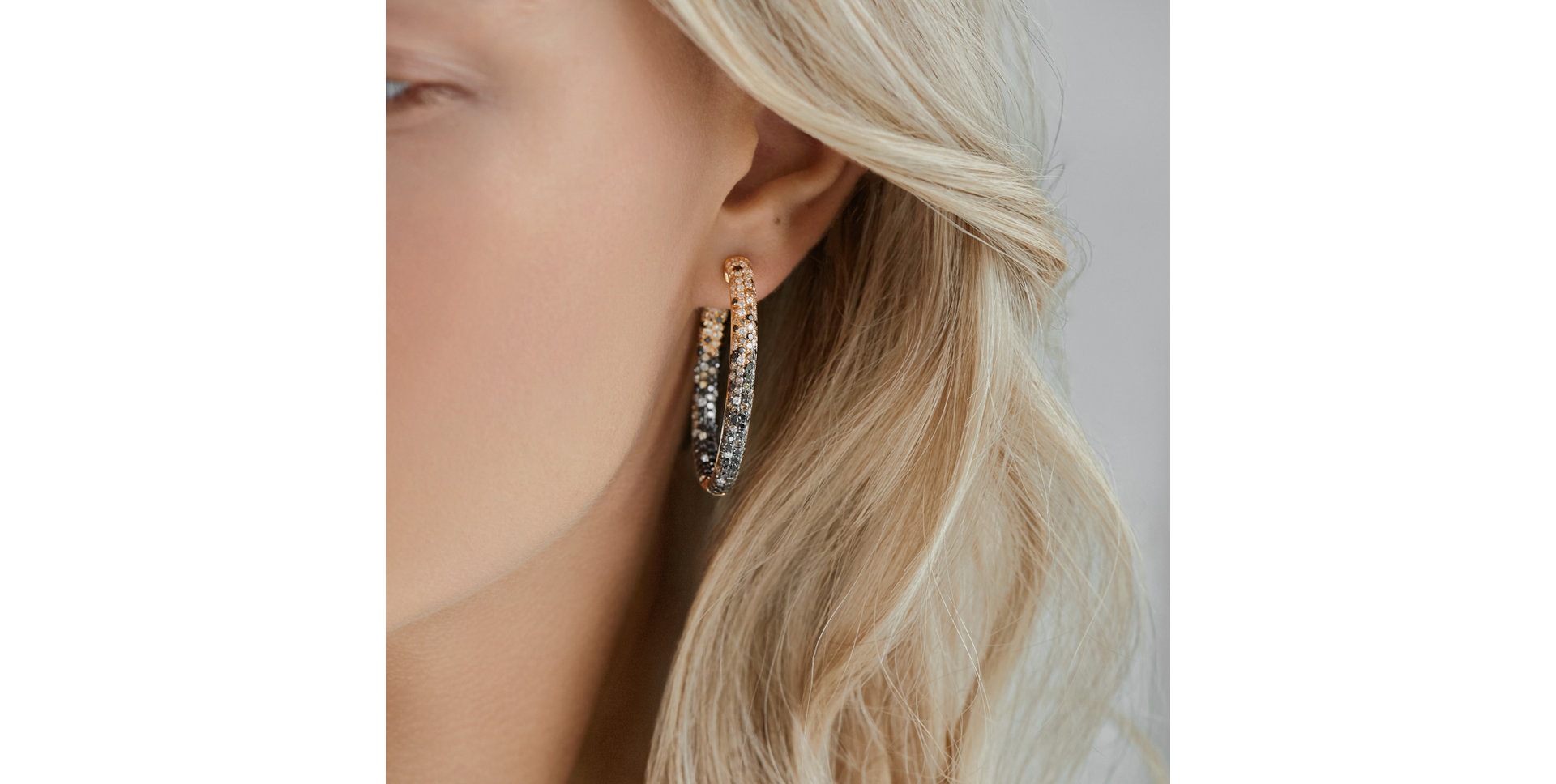 Náušnice s farebnými diamantmi Galaxy Sin