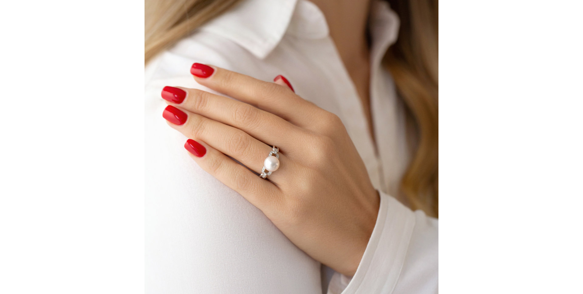 Prsteň s perlou a diamantmi Charm of Freshwater