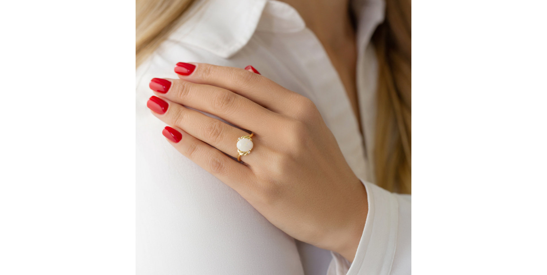 Prsteň s opálom a diamantmi Ariel Brooks