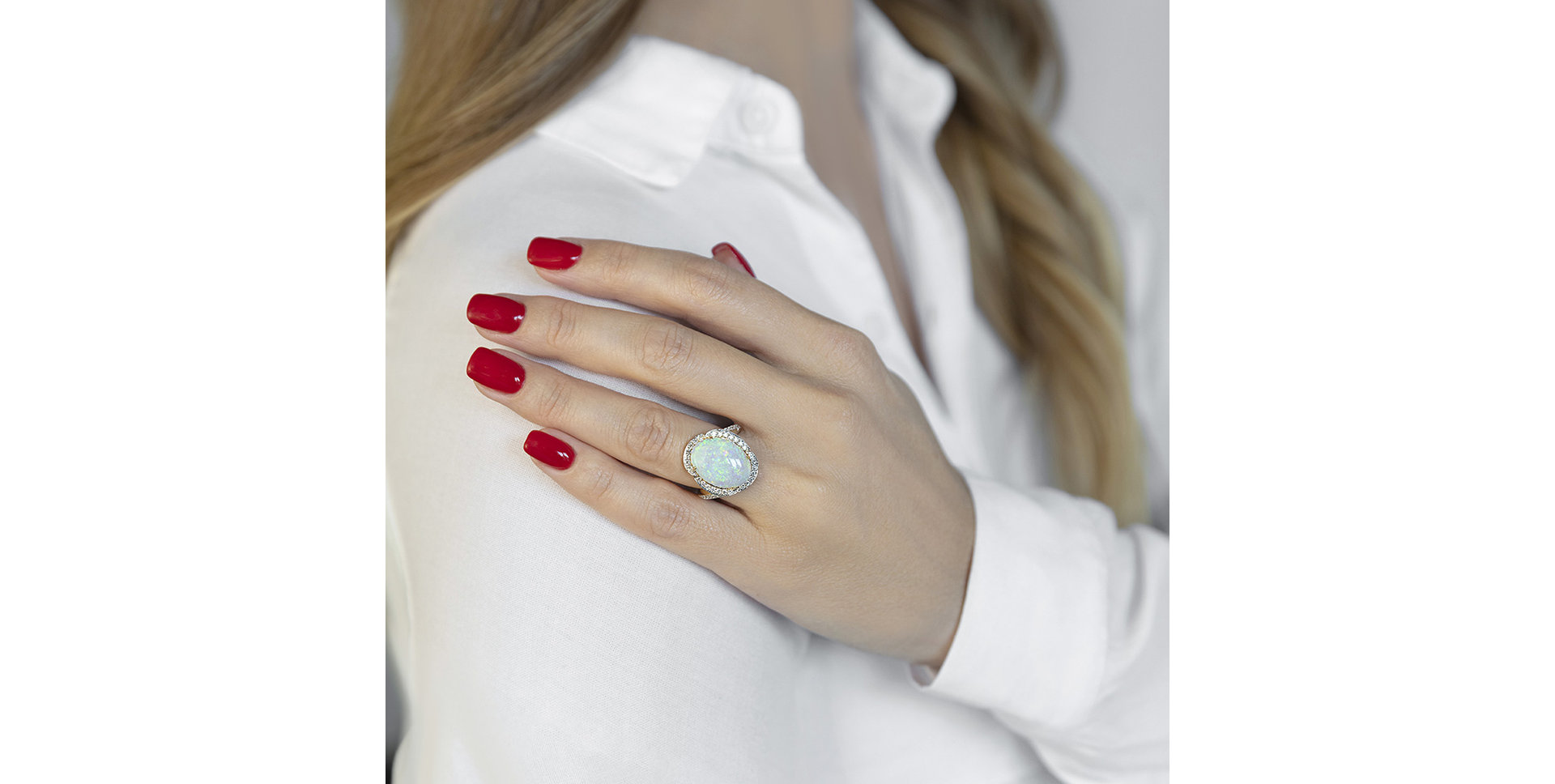 Prsteň s opálom a diamantmi Divine