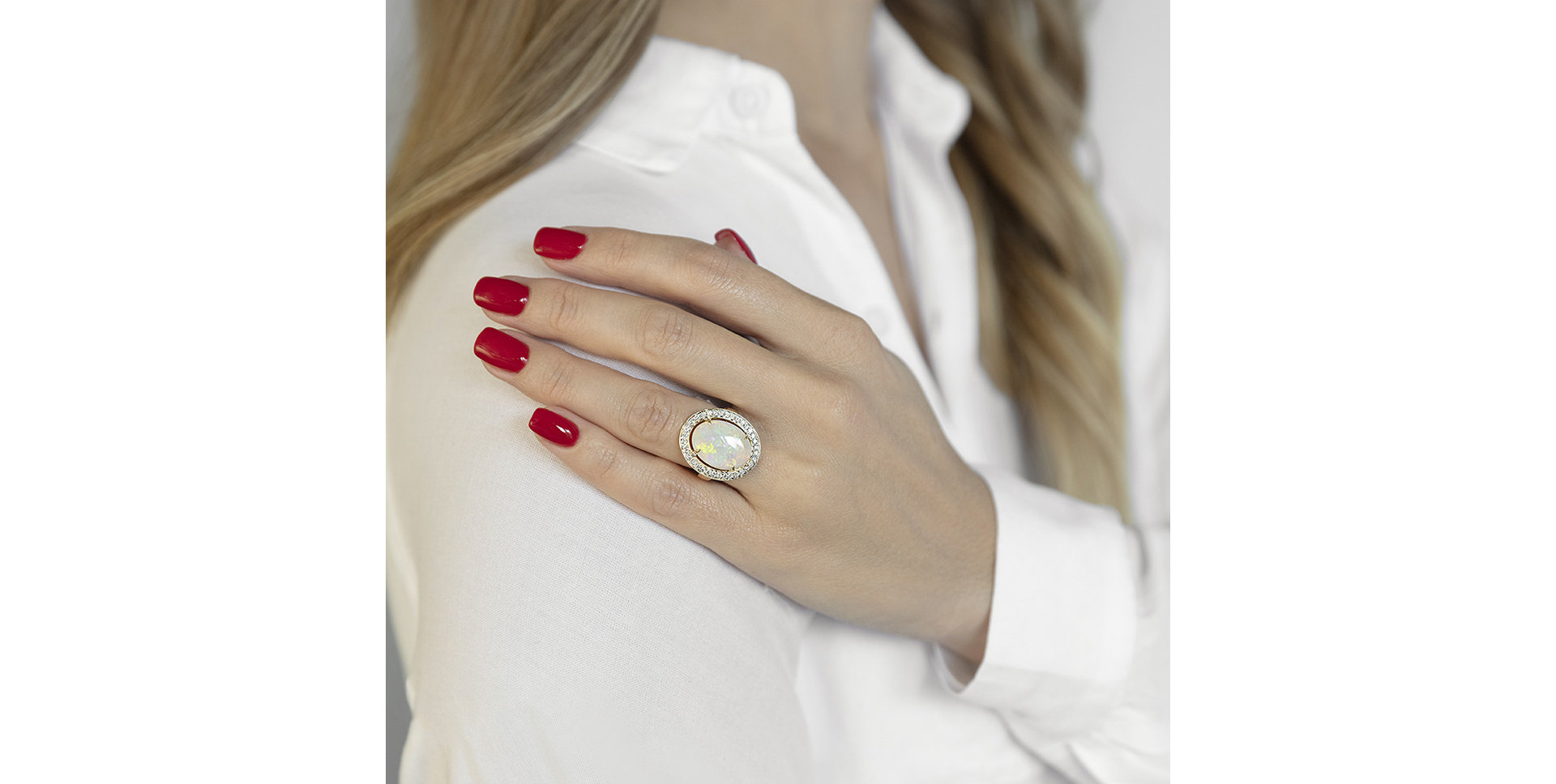 Prsteň s opálom a diamantmi Leighton