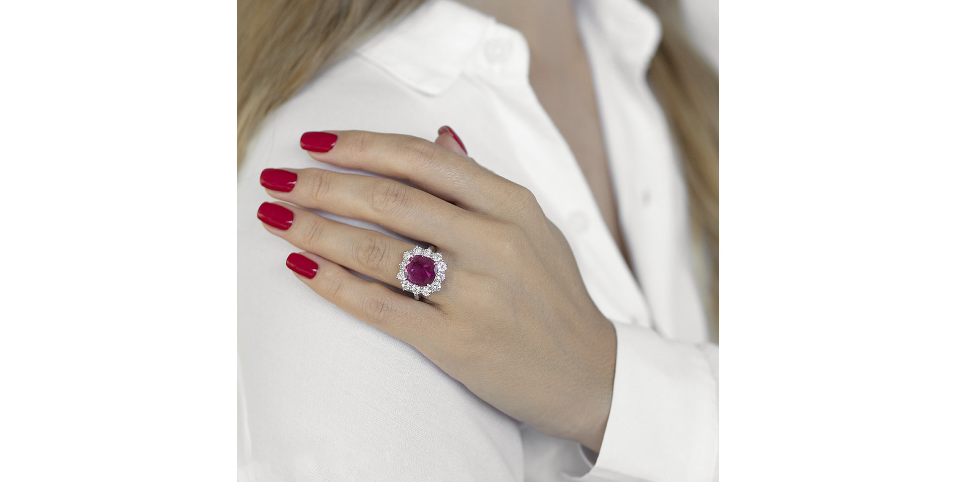 Prsteň s rubínom a diamantmi Red Czarina