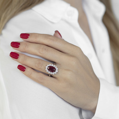 Prsteň s rubínom a diamantmi Czarina Star