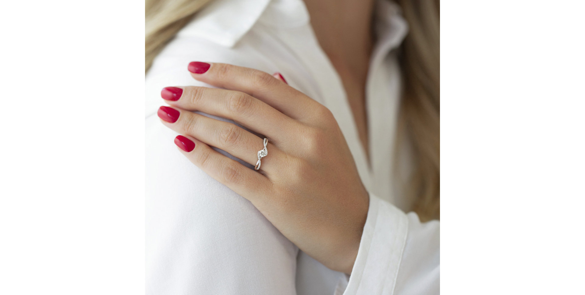 Prsteň s diamantmi Secrecy