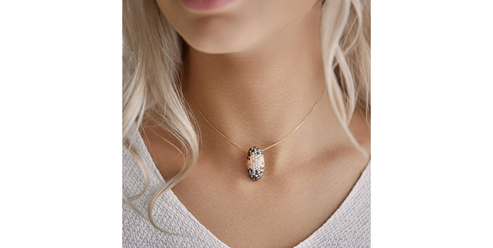 Přívěsok s bielymi, hnedými a čiernymi diamantmi Inferno Planet