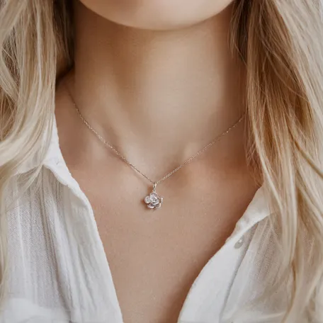 Přívěsok s diamantmi Laurence Rosa