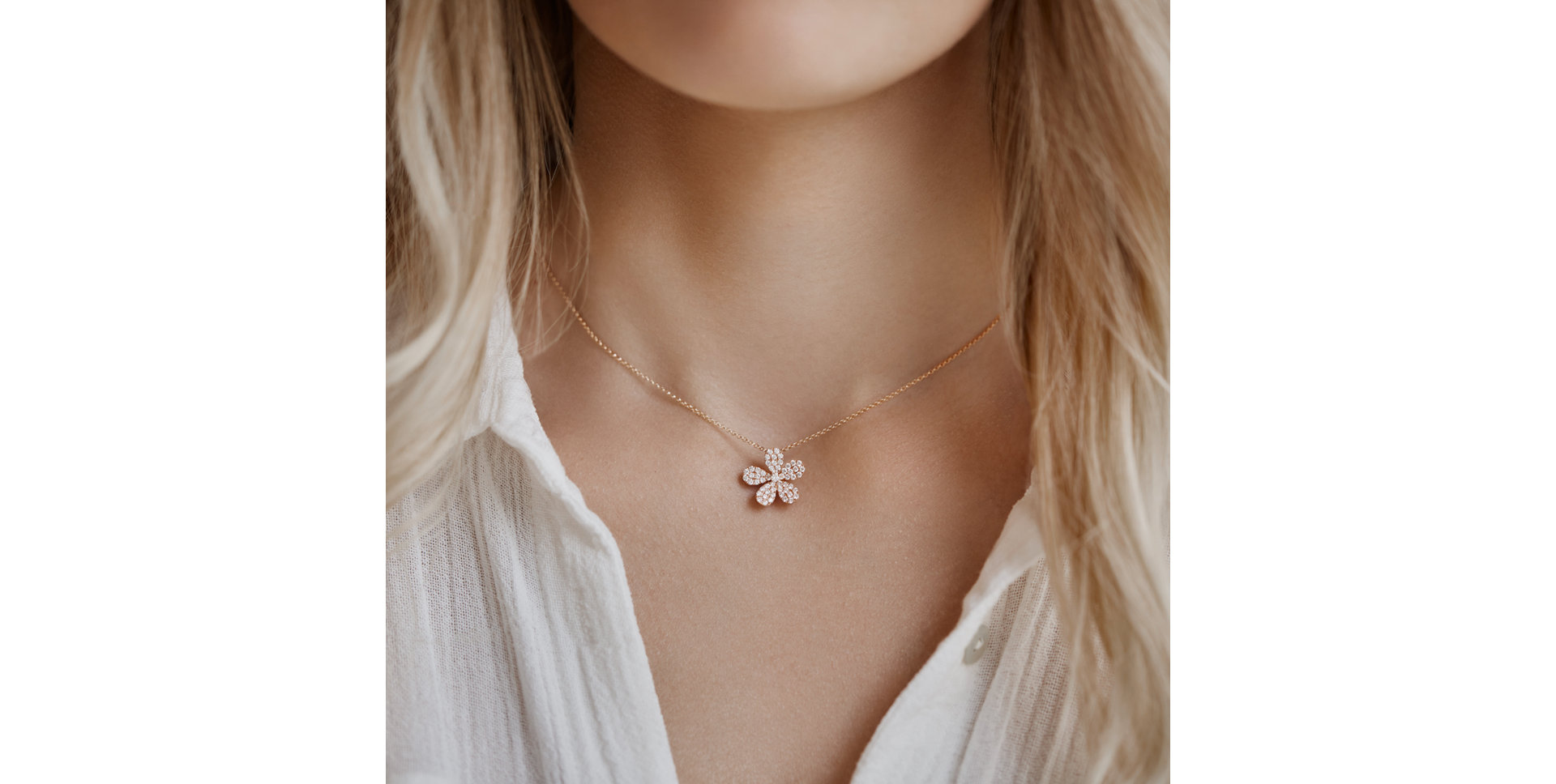 Přívěsok s hnedými diamantmi Sunshine Daisy