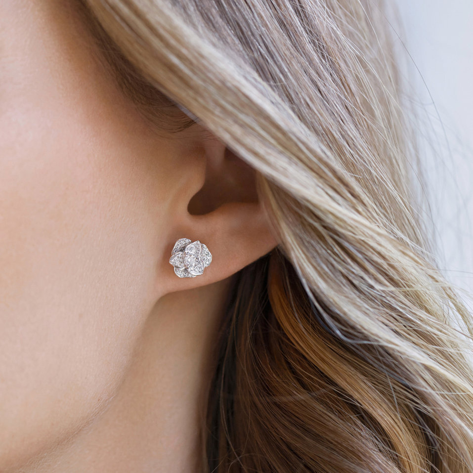 Náušnice s diamantmi Flower Wish