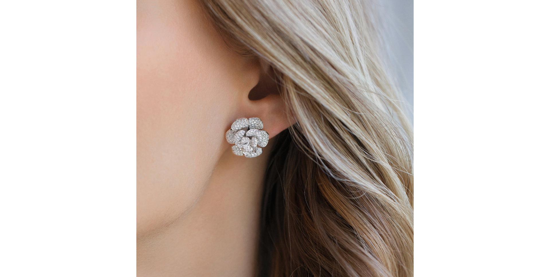 Náušnice s diamantmi Precious Petal