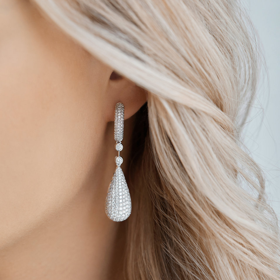 Náušnice s diamantmi Festive Drops