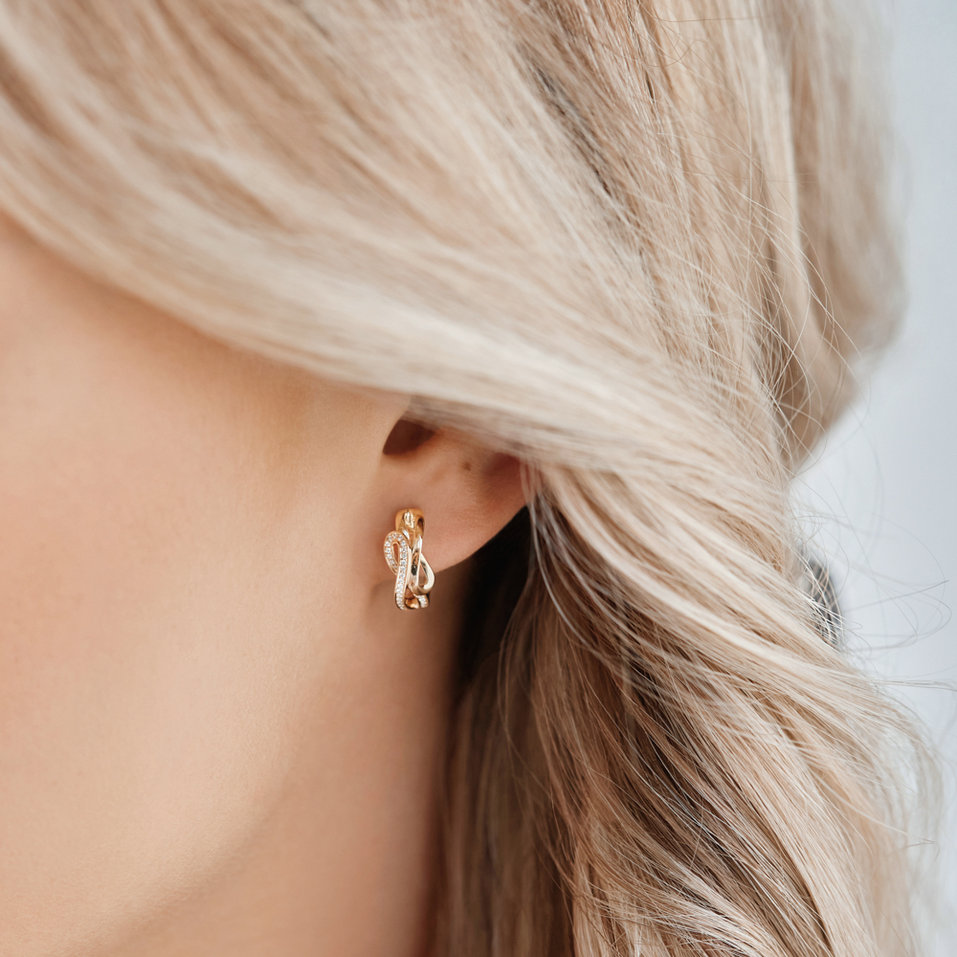 Náušnice s diamantmi Double Infinity