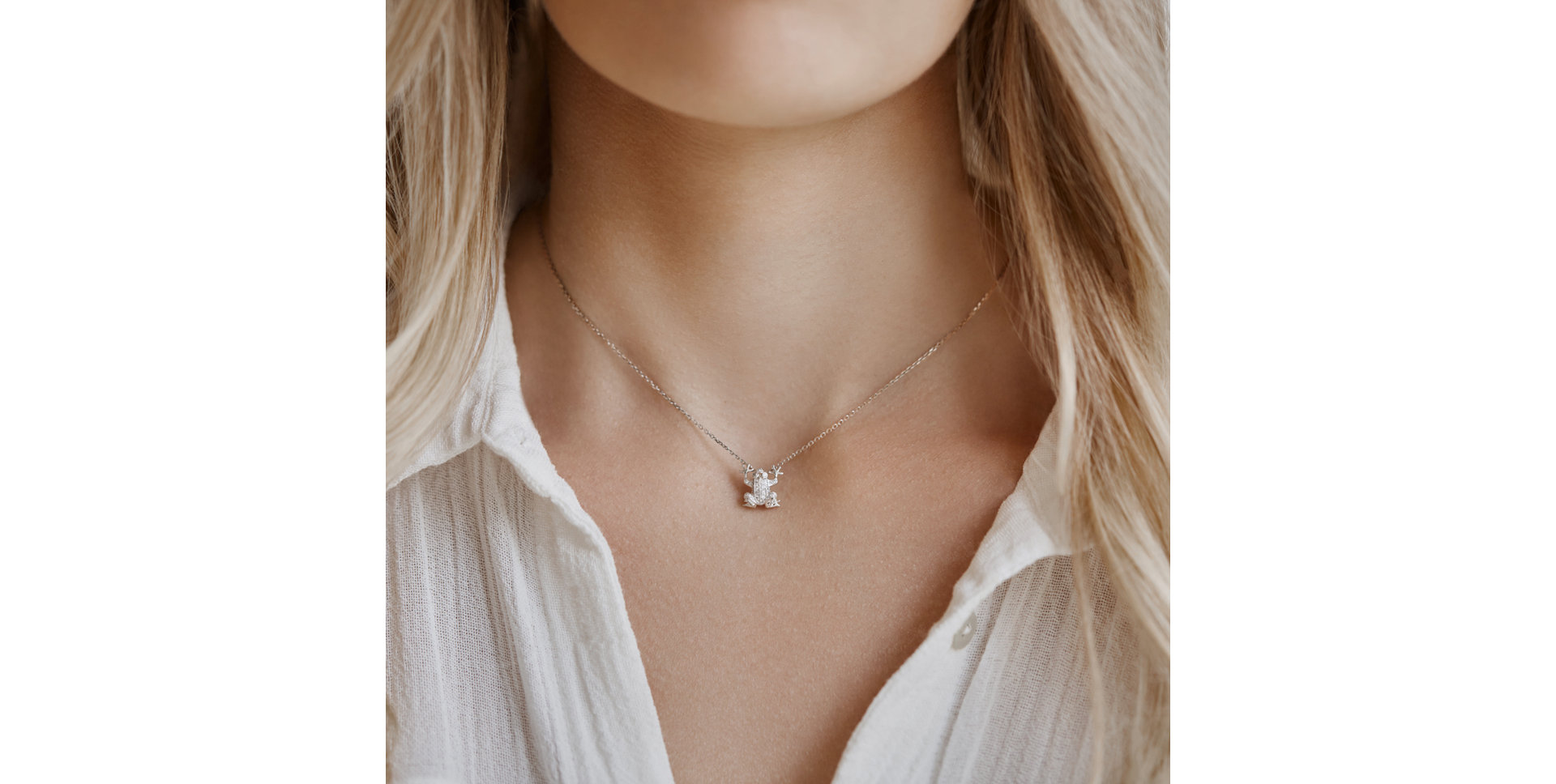 Přívěsok s granátmi a hnedými diamantmi Frog Prince