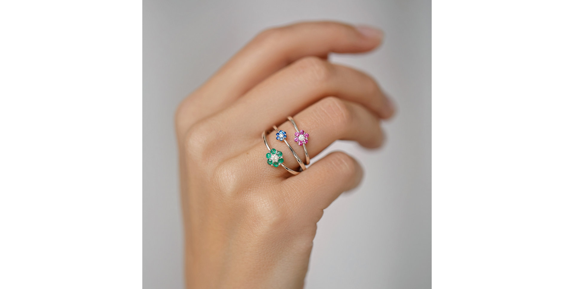 Prsteň s diamantom a rubínmi Shiny Flower