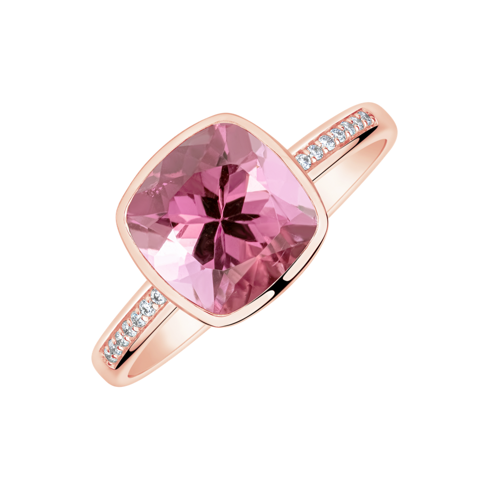 Prsteň s diamantmi a turmalínom Carelia