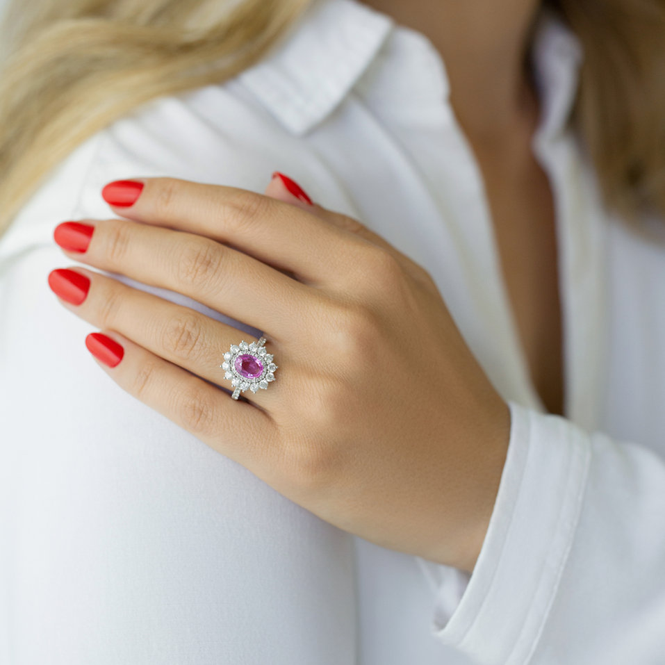 Prsteň s zafírom a diamantmi Royal Isabella