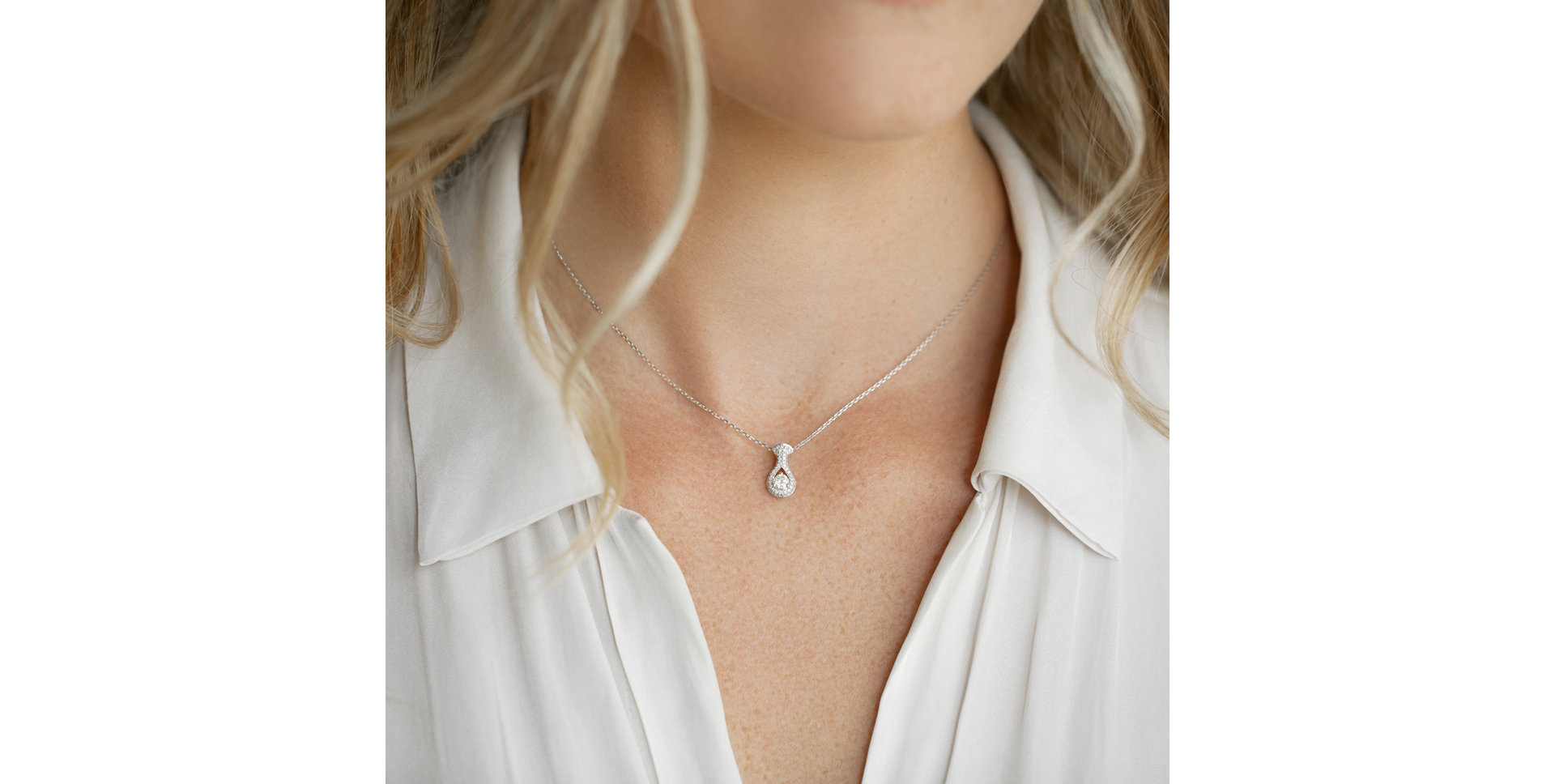 Přívěsok s diamantmi Glittering Drop