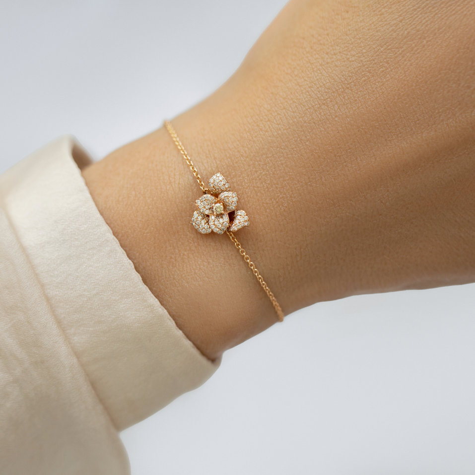 Náramok s hnedými diamantmi Flower Empress