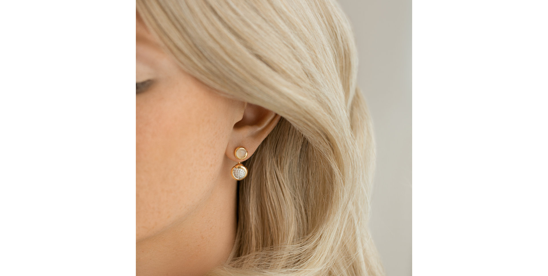 Náušnice s diamantmi a mesačným kameňom Charming Vesper