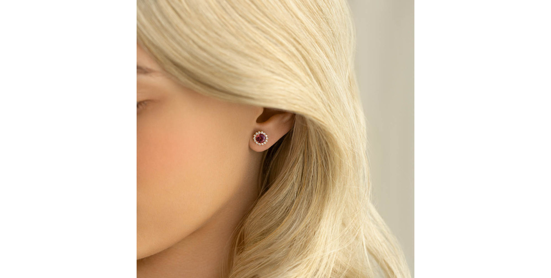 Náušnice s granátom a diamantmi Stellar Hope