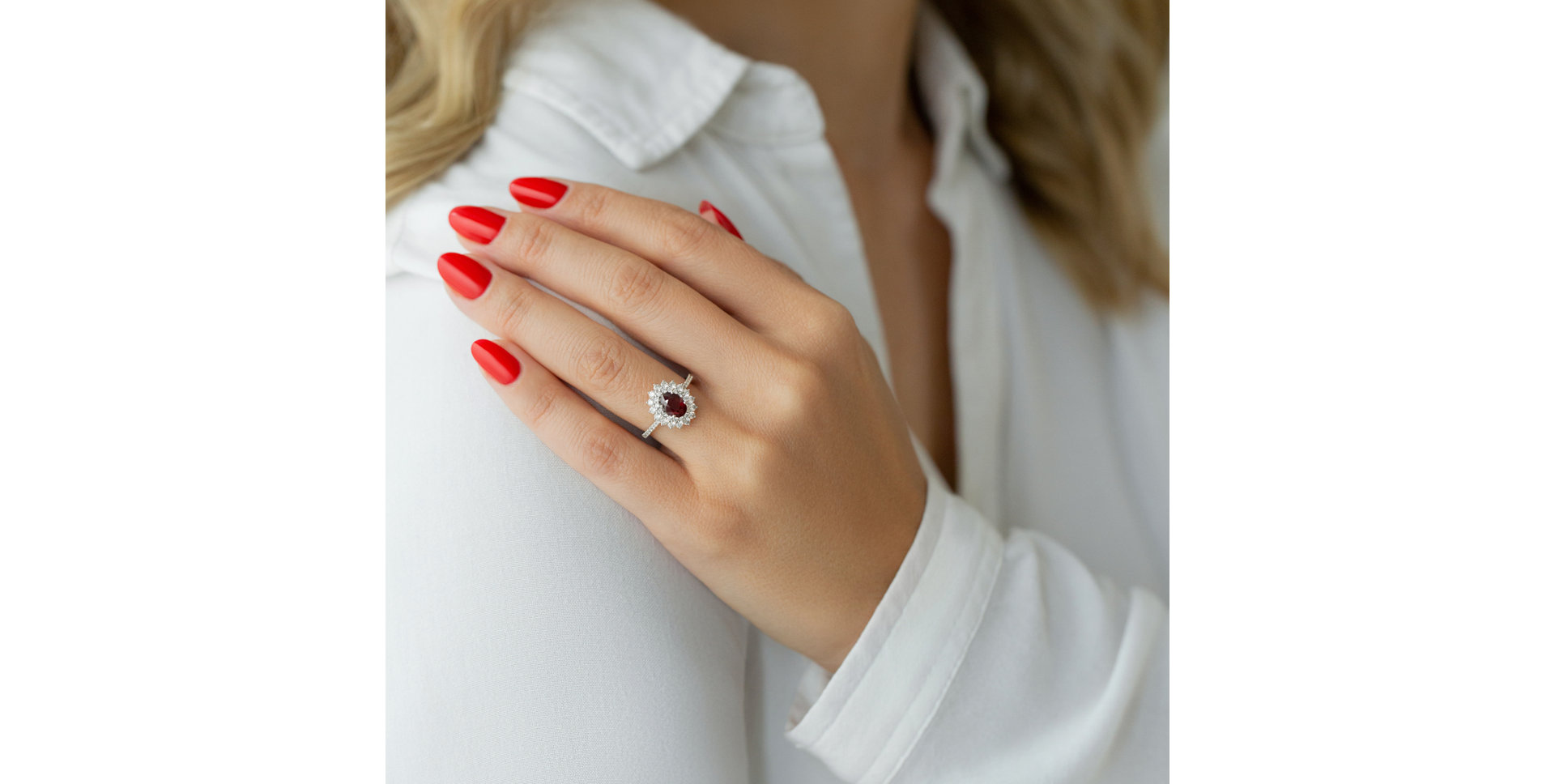 Prsteň s rubínom a diamantmi Aurora Goddess