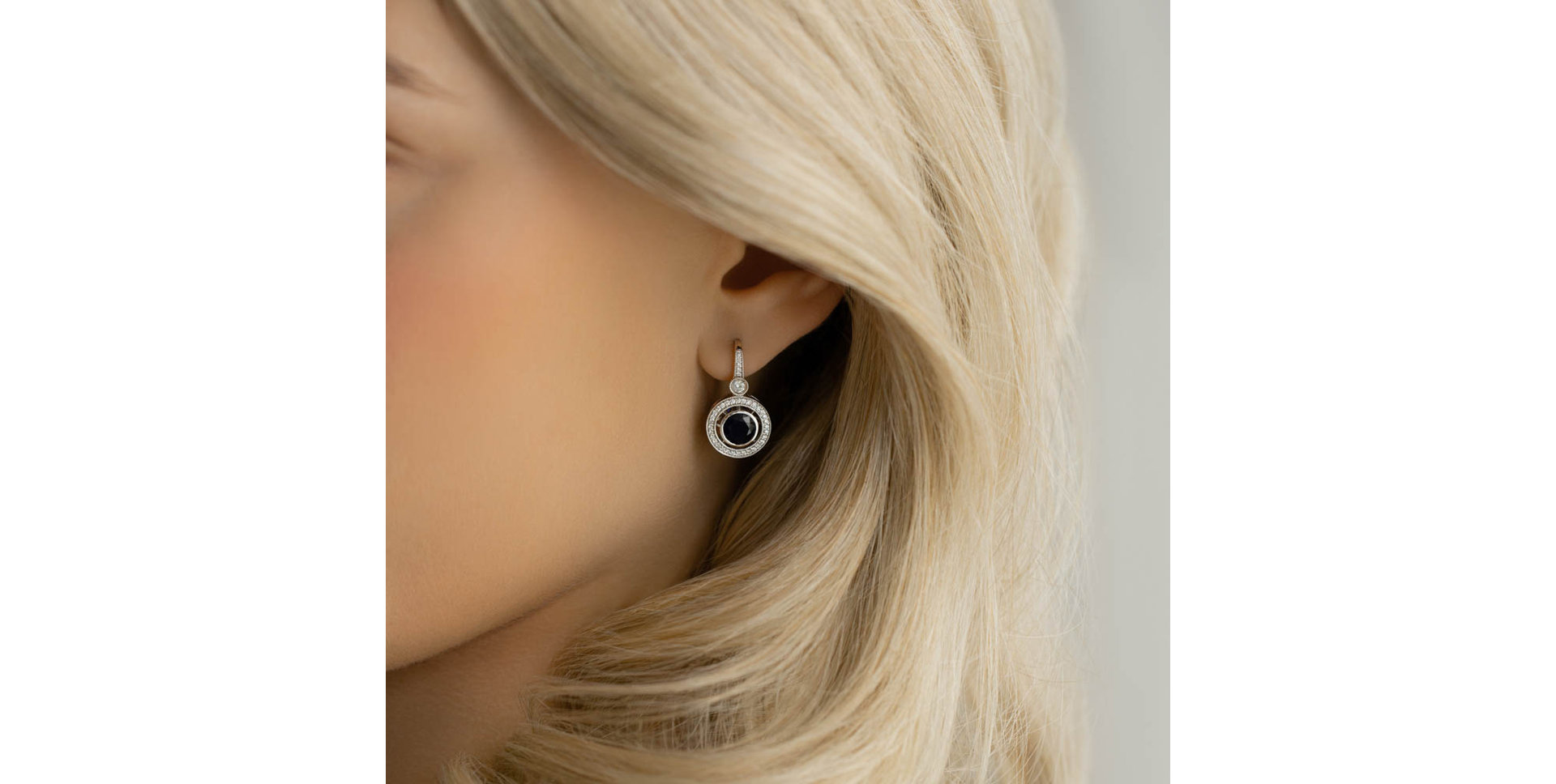 Náušnice s zafírom a diamantmi Monarch Love