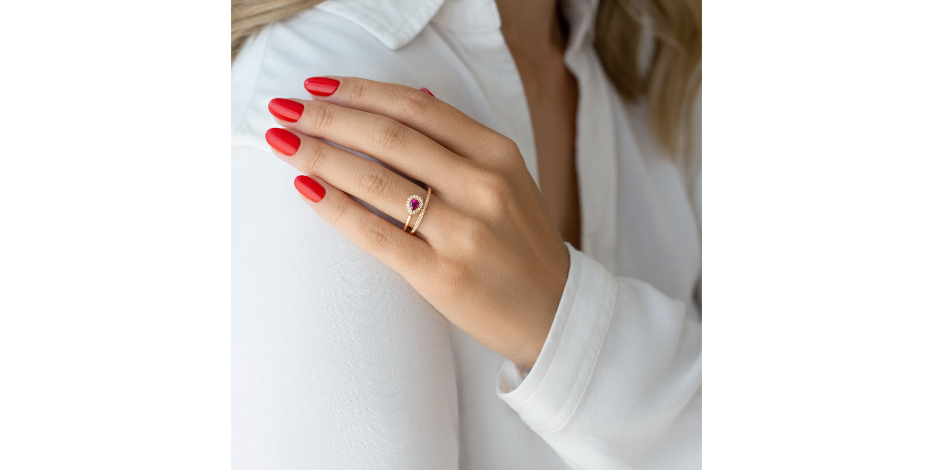 Prsteň s zafírom a diamantmi Perrette