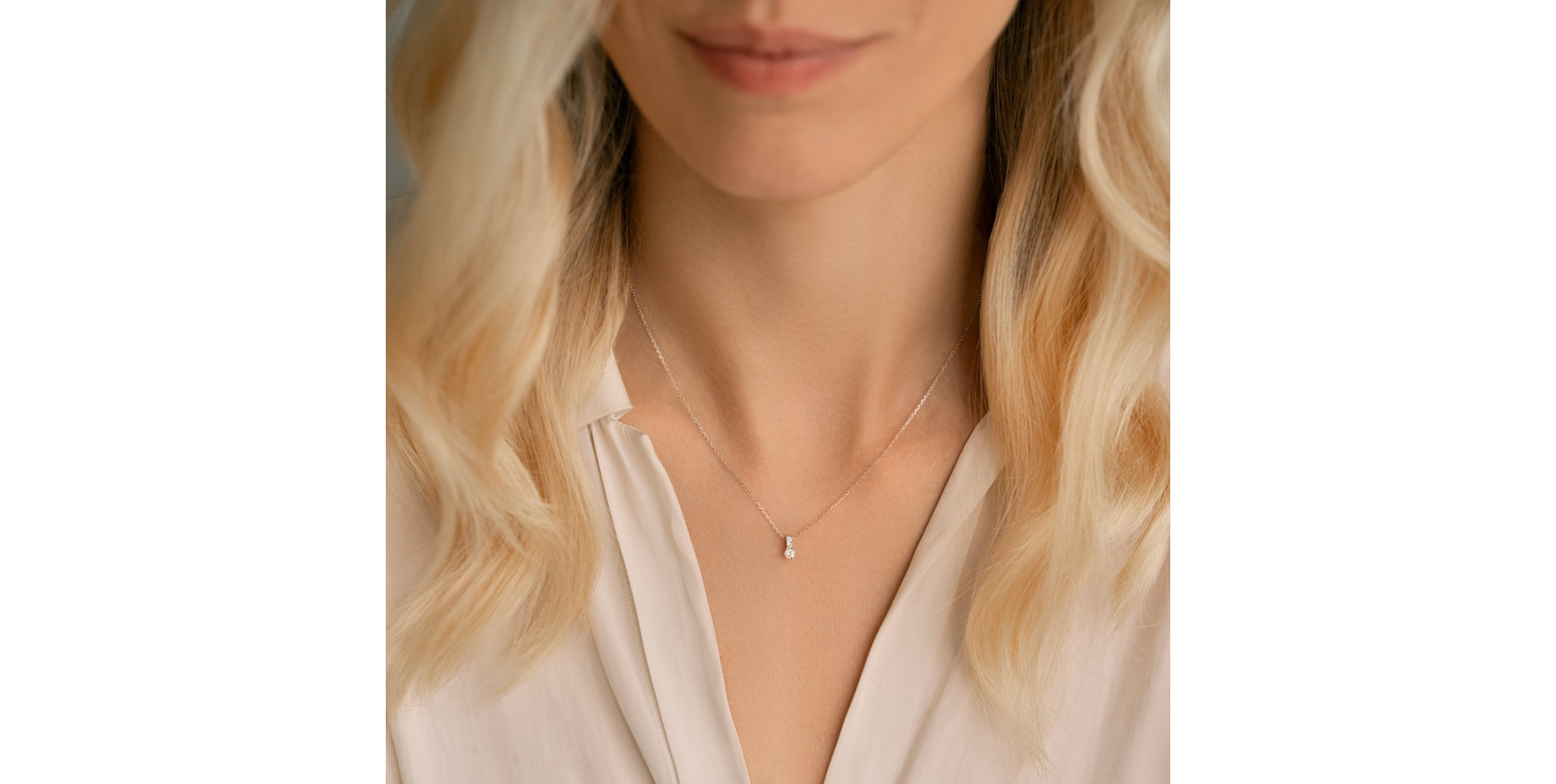 Prívesok s diamantmi Essential Glow
