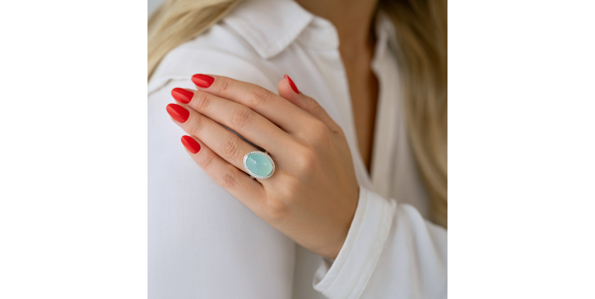 Prsteň s chalcedonom a diamantmi Blossom Gem