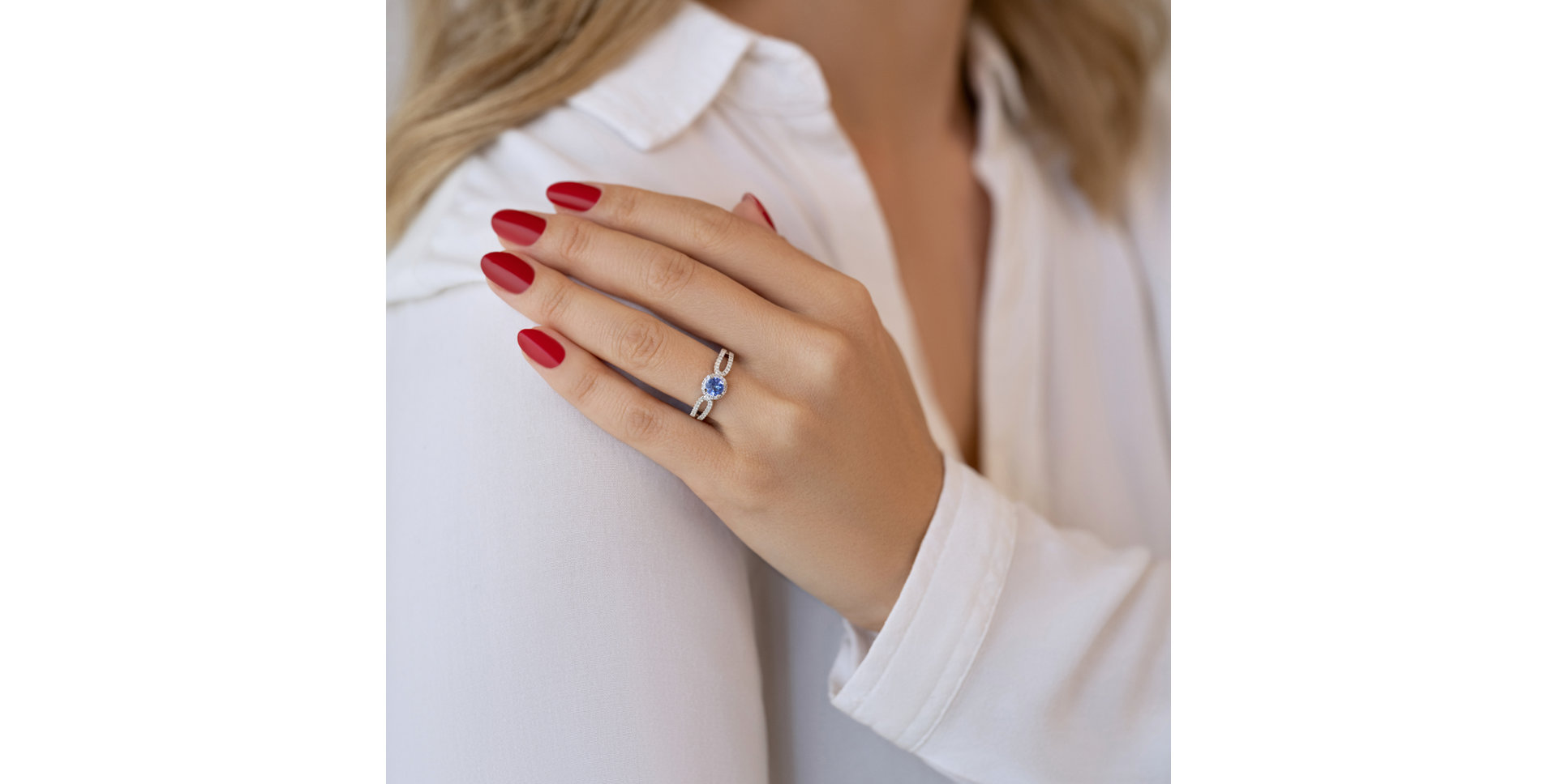 Prsteň s tanzanitom a diamantmi Geneviév