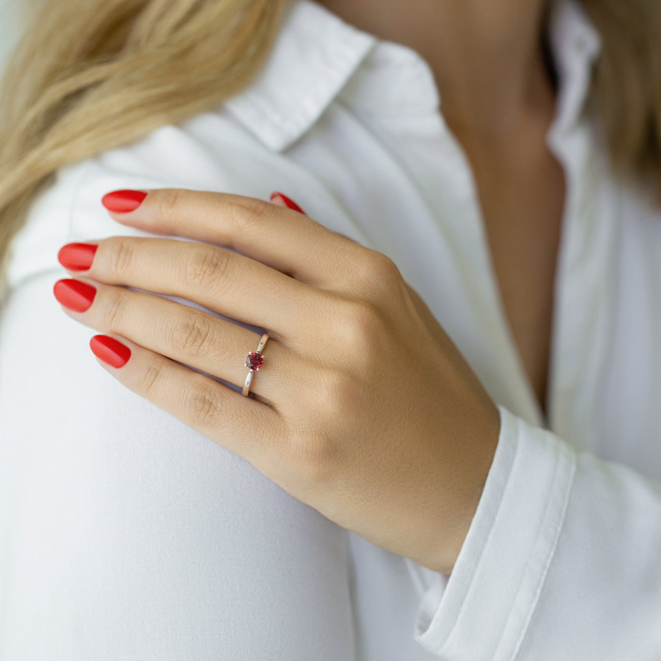 Prsteň s granátom a diamantmi Clotilde