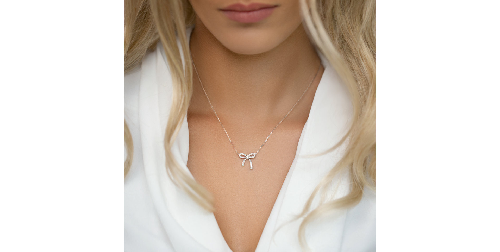 Náhrdelník s diamantmi Refreshment Ribbon