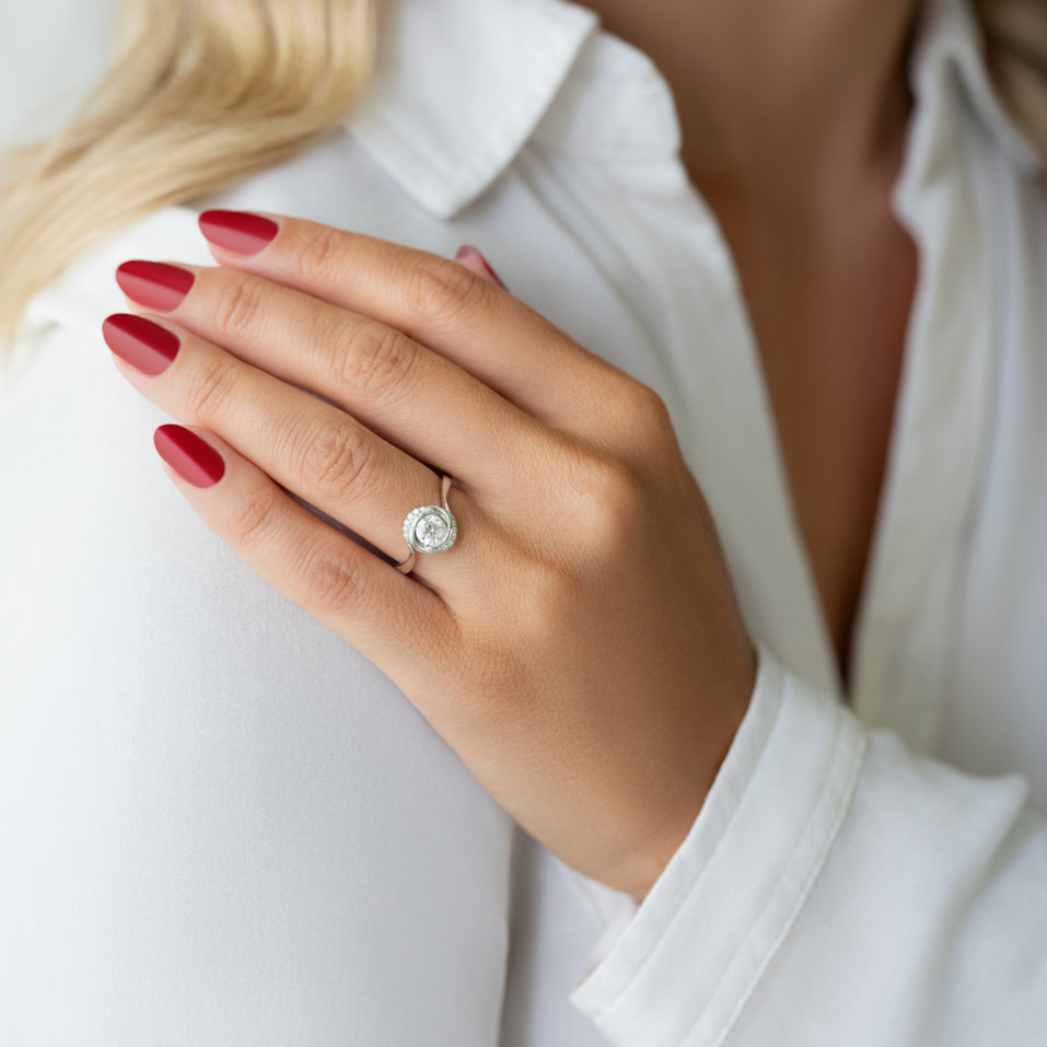 Prsteň 18kt biele zlato s diamantom Devoted Glow