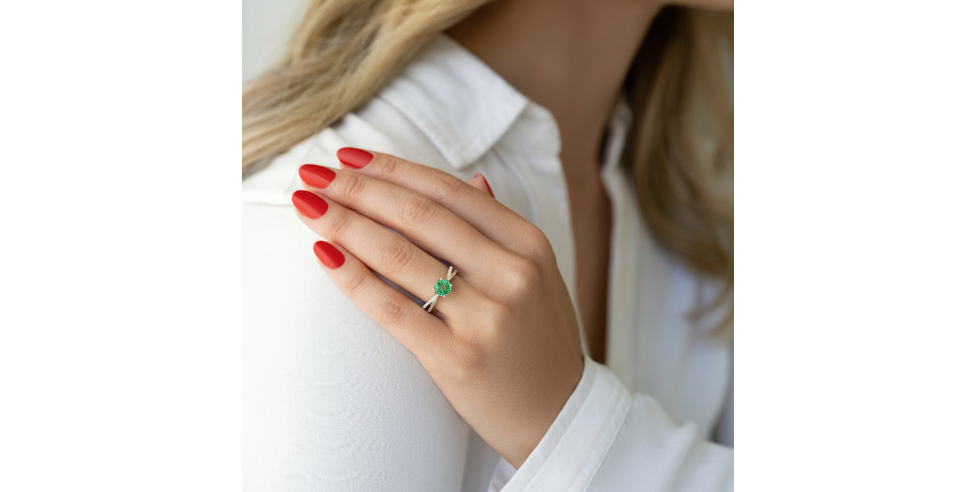 Prsteň so smaragdom a diamantmi Moment of Luck