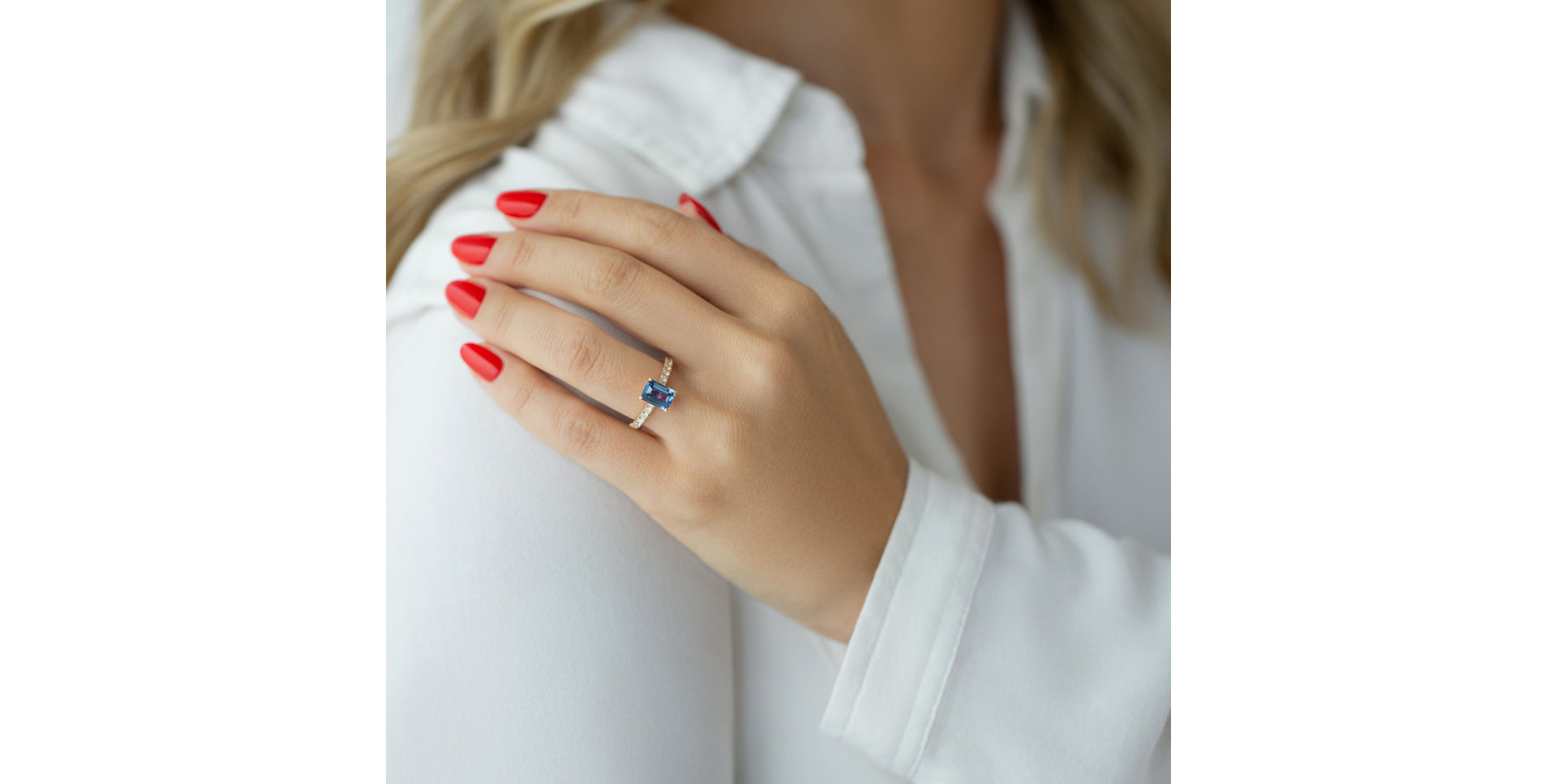 Prsteň so zafírom a diamantmi Divine Love