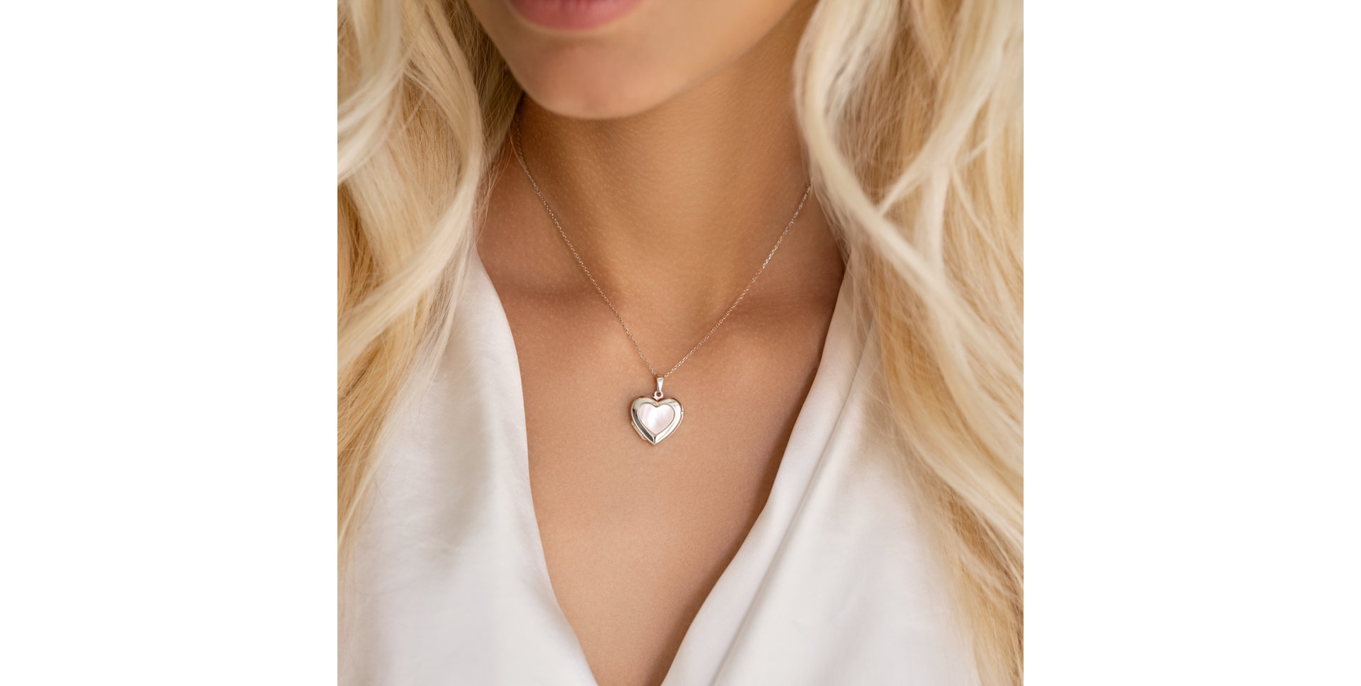 Přívěsok s perleťou Blushing Romance