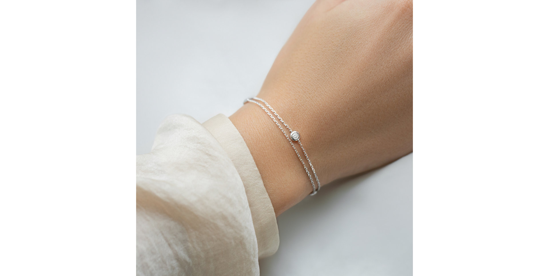 Náramok s diamantmi Triple Dots