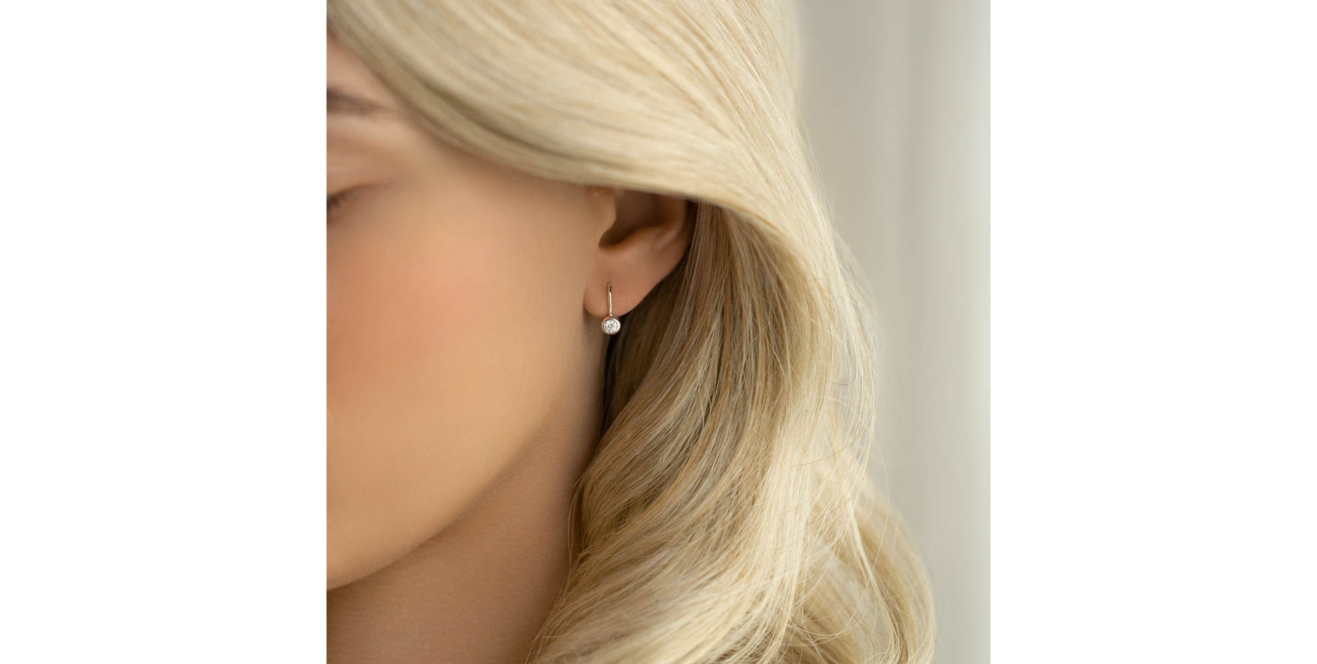 Náušnice s diamantom Sparkling Drops