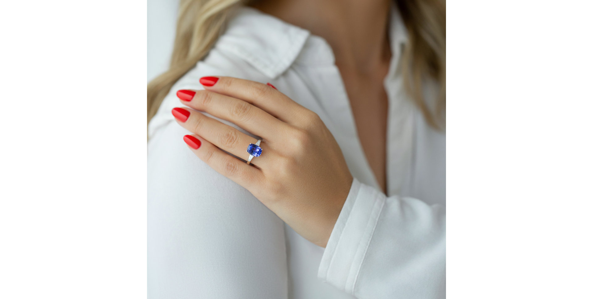 Prsteň s tanzanitom a diamantmi Egliate