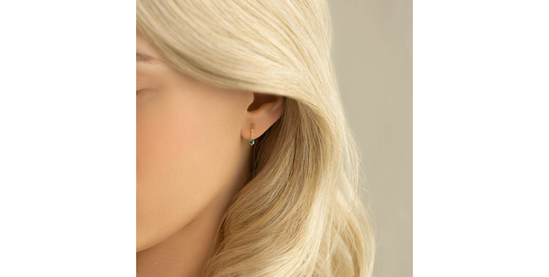 Náušnice s modrým diamantom Everyday Glow