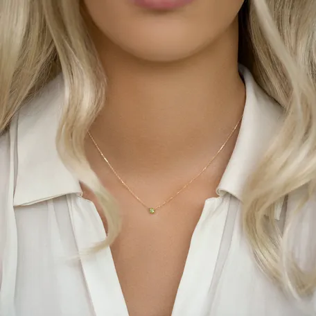 Náhrdelník so zeleným diamantom Essential Drop