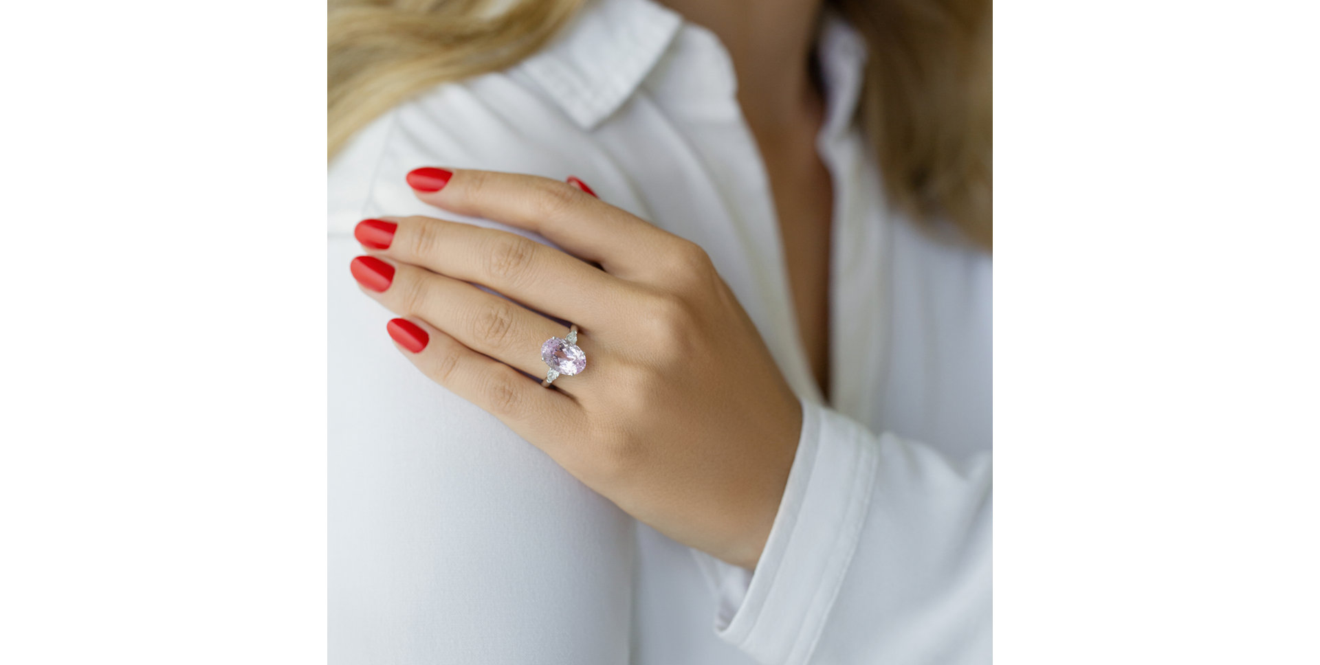 Prsteň 14kt biele zlato s diamantmi a kunzitom Fiona