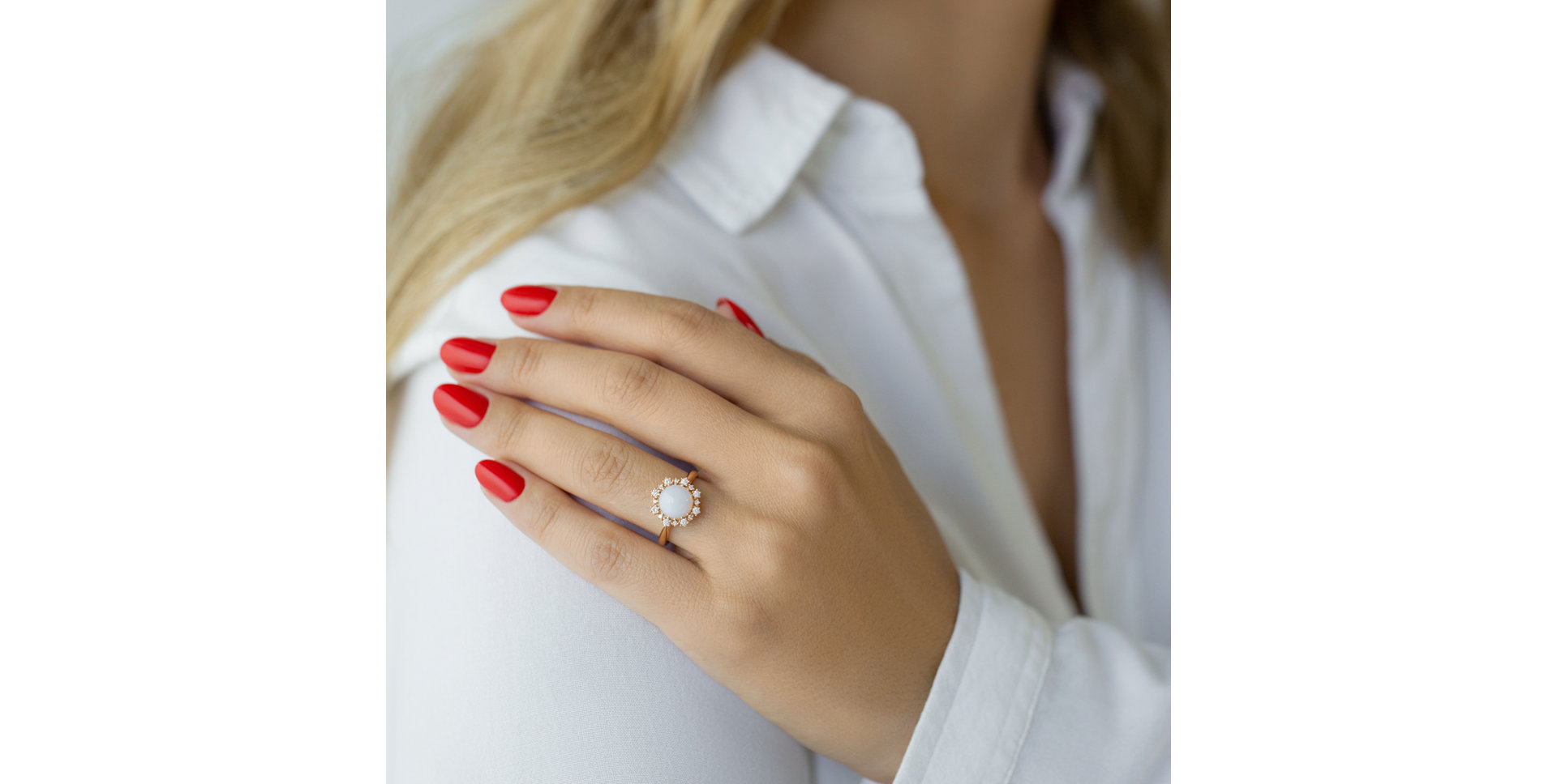 Prsteň s chalcedonom a diamantmi Divine Drop