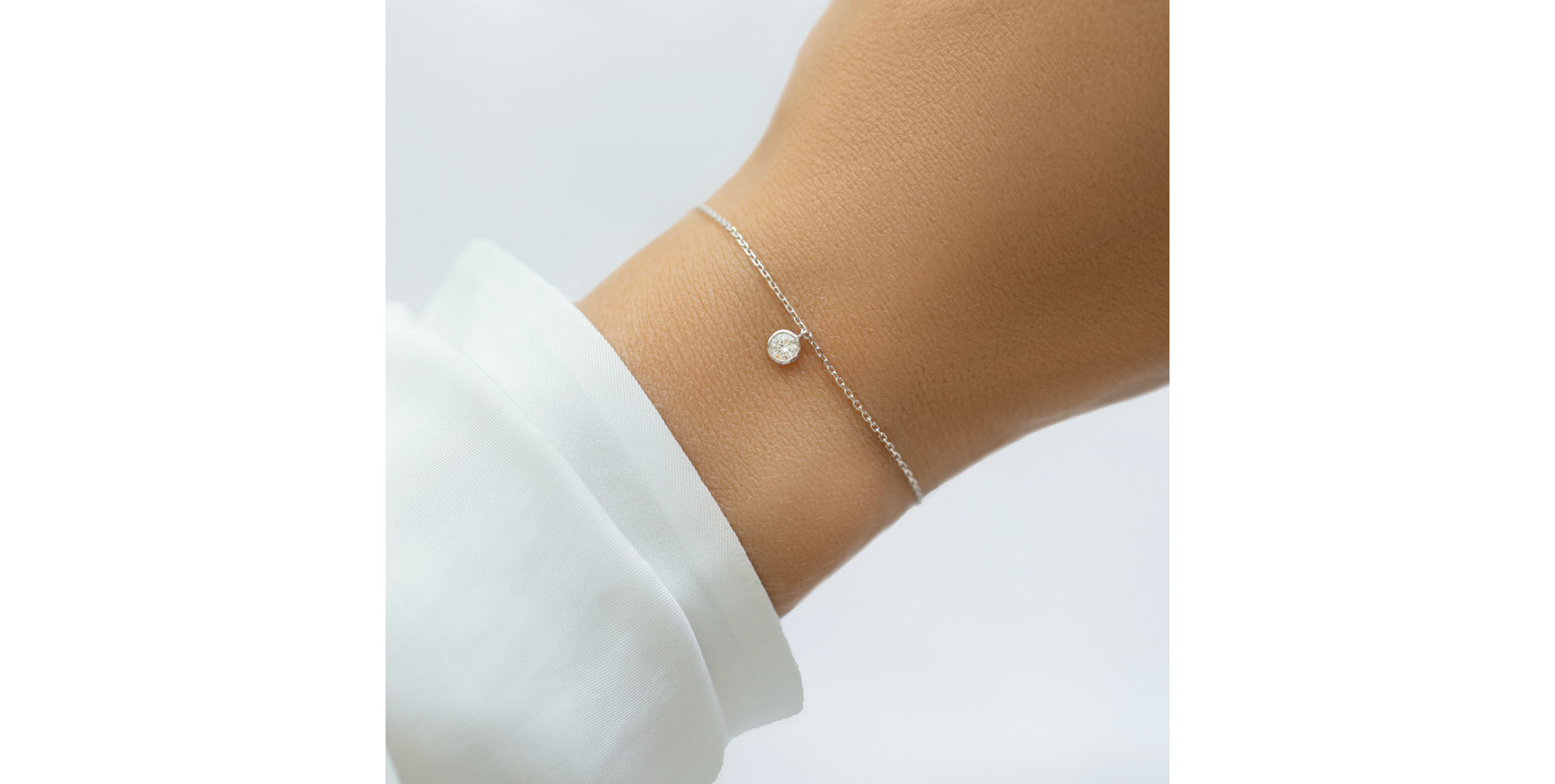 Náramok 14kt biele zlato s diamantom Nanili