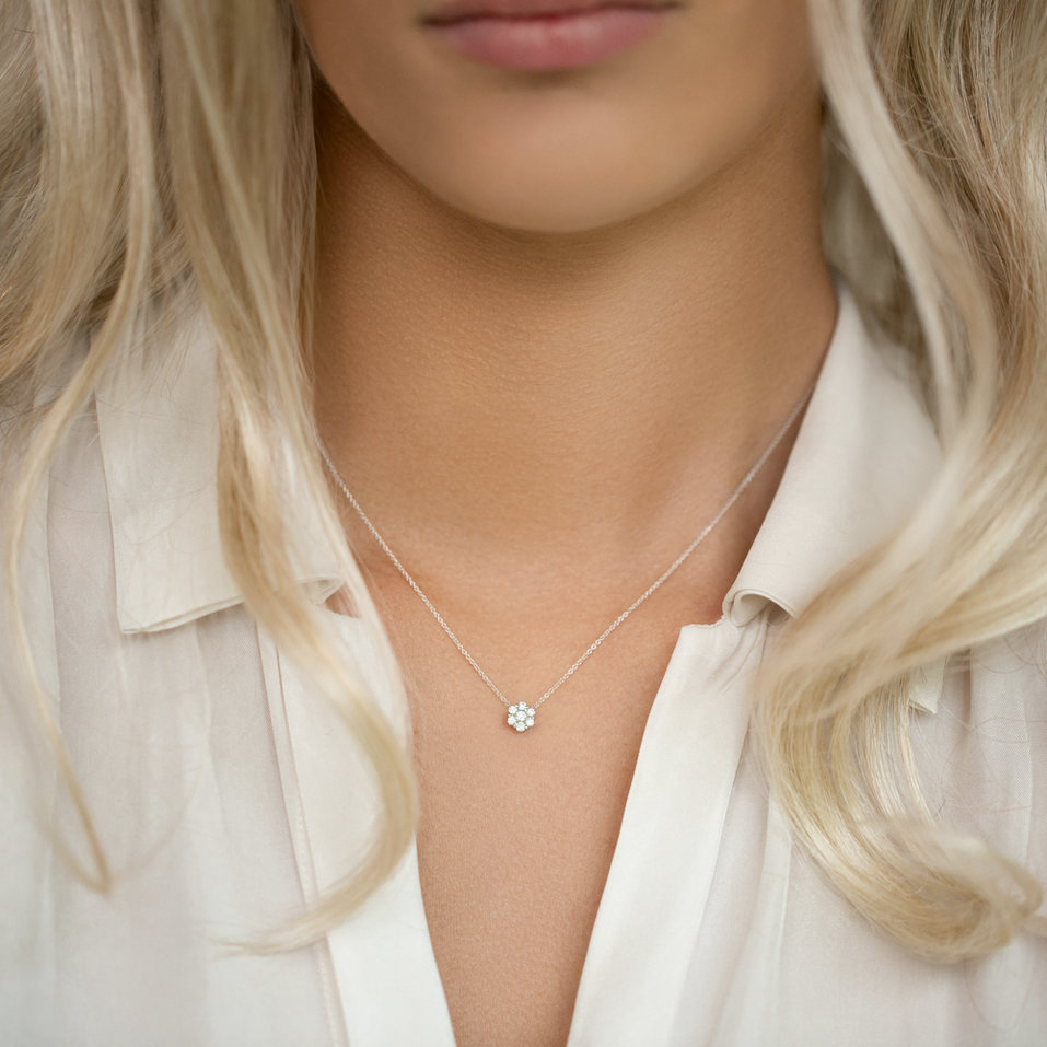Náhrdelník 14kt biele zlato s diamantmi Shiny Flower