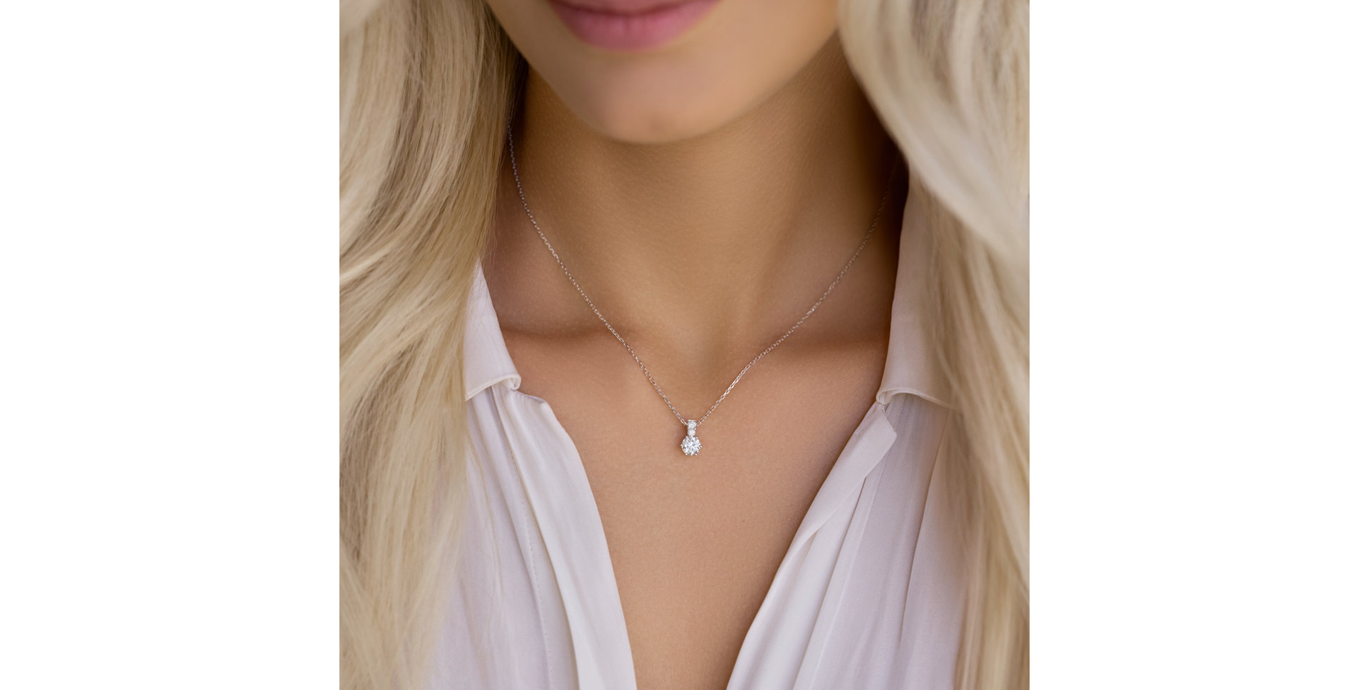 Náhrdelník s diamantmi Essential Glow