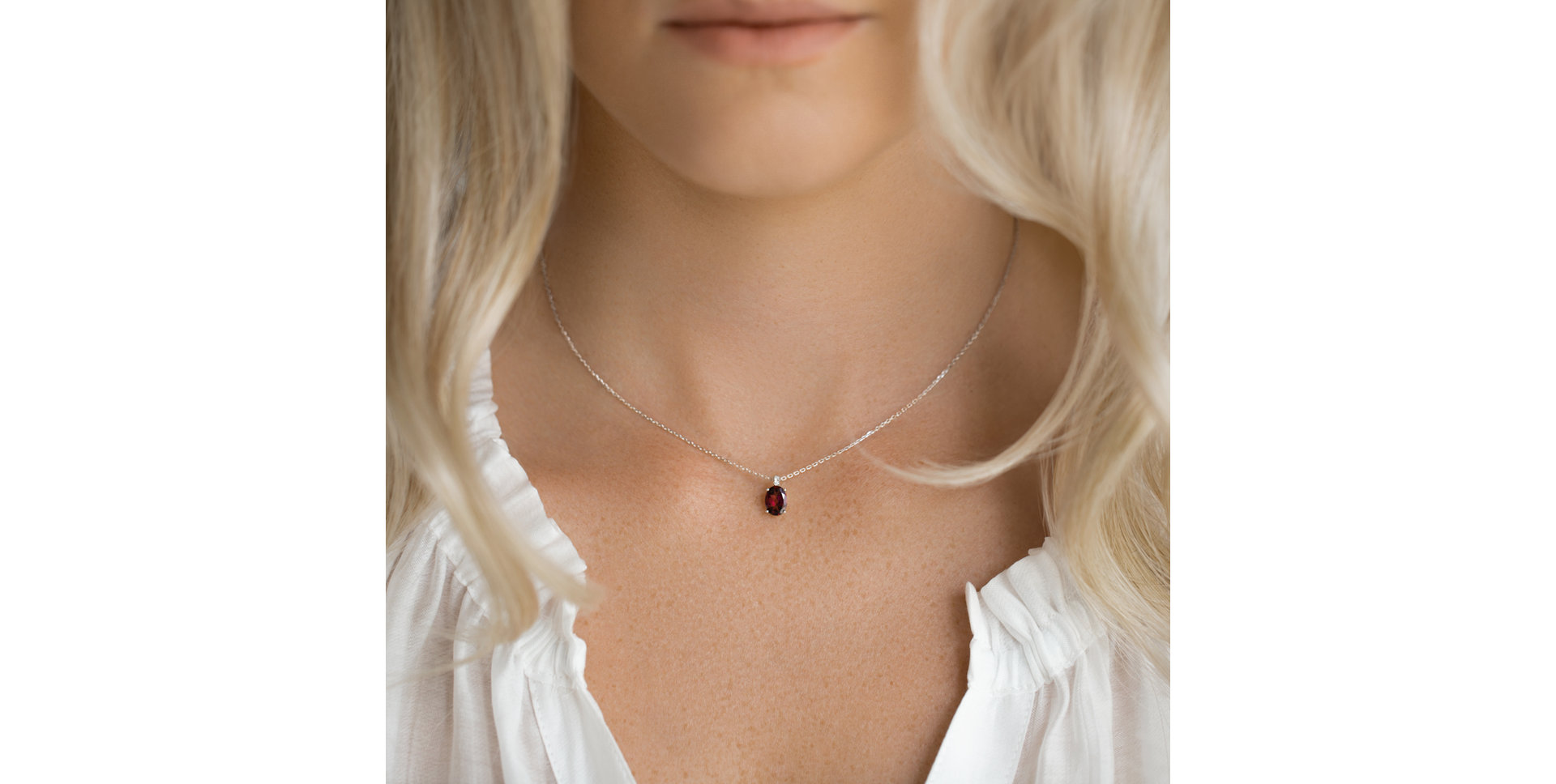 Náhrdelník s diamantmi a turmalínom Grime