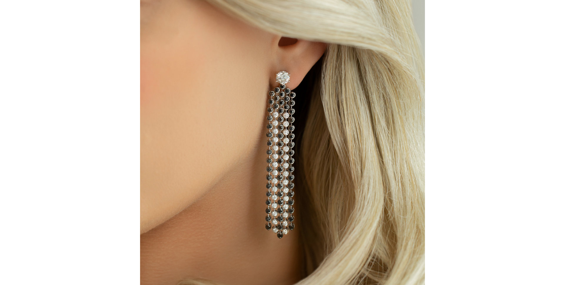 Náušnice s diamantmi Theophilus