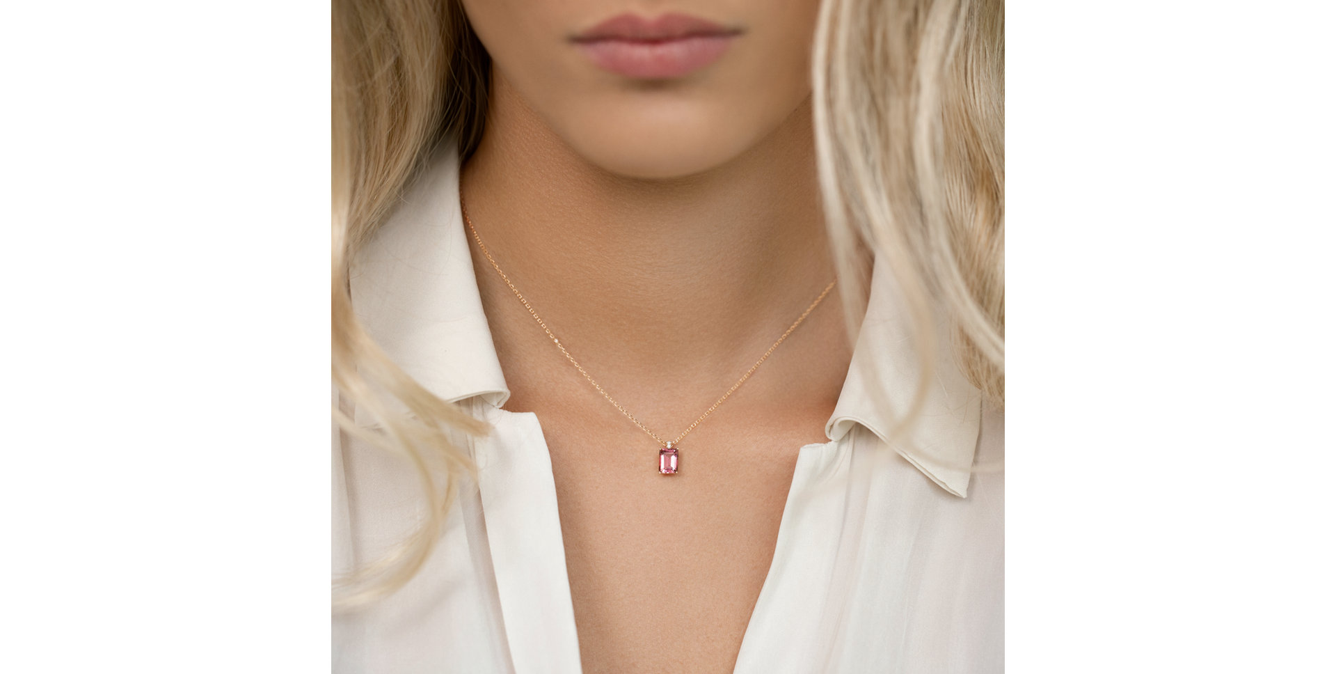 Náhrdelník s diamantmi a morganitom Carlotta