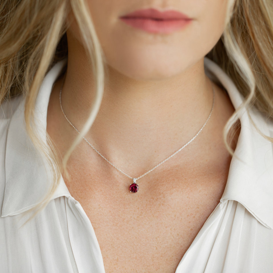 Náhrdelník s diamantom a rhodolitom Seraphina