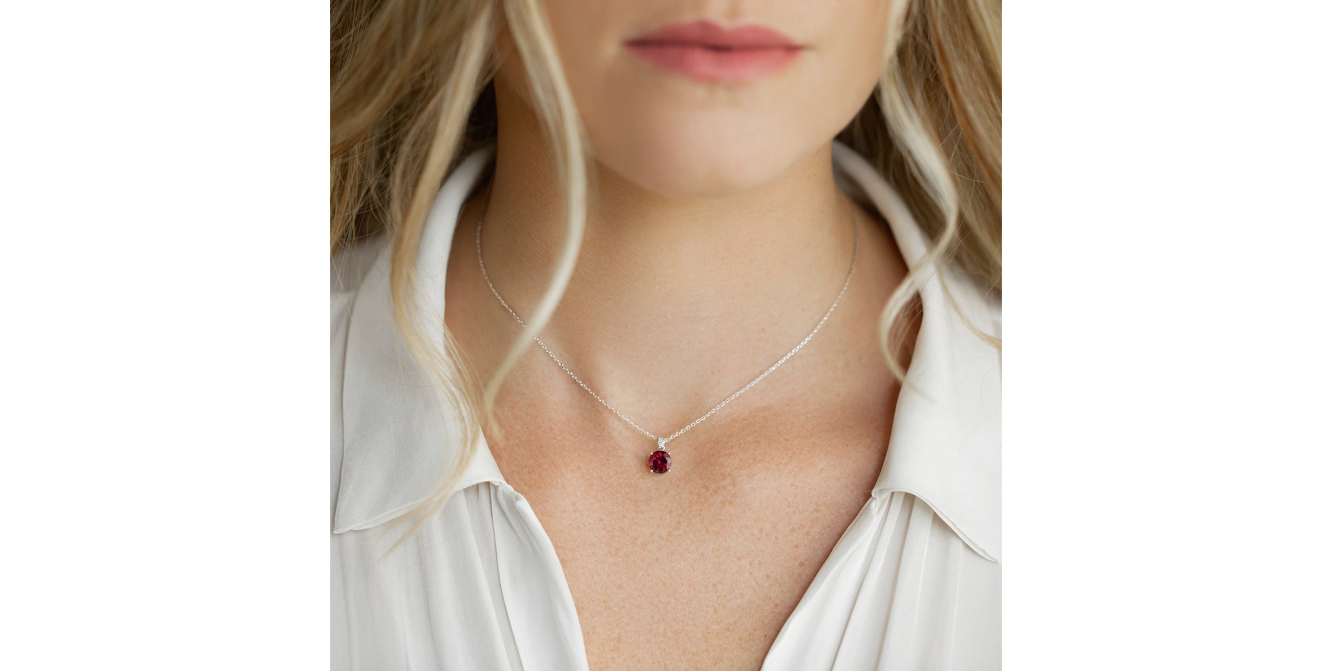 Náhrdelník s diamantom a morganitom Seraphina